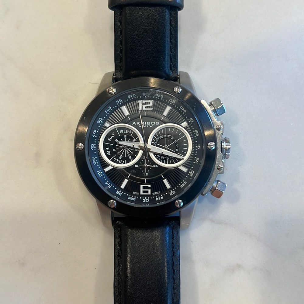 Akirbos XXIV Men’s Watch